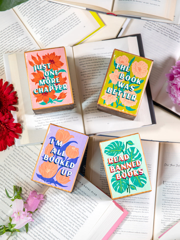Book Lover Sayings with flower illustrations on wood Bookends