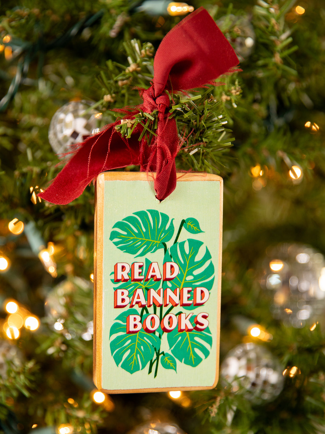 Bookish Sayings, Wood Ornament